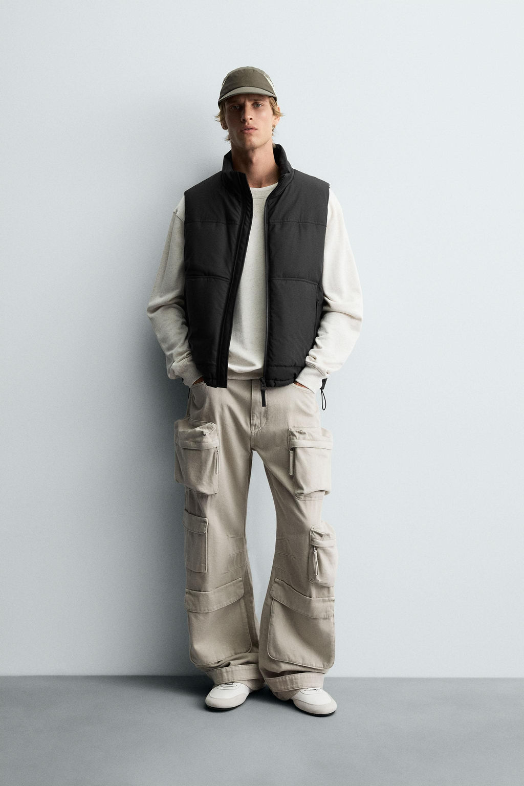 RUBBERISED PUFFER GILET