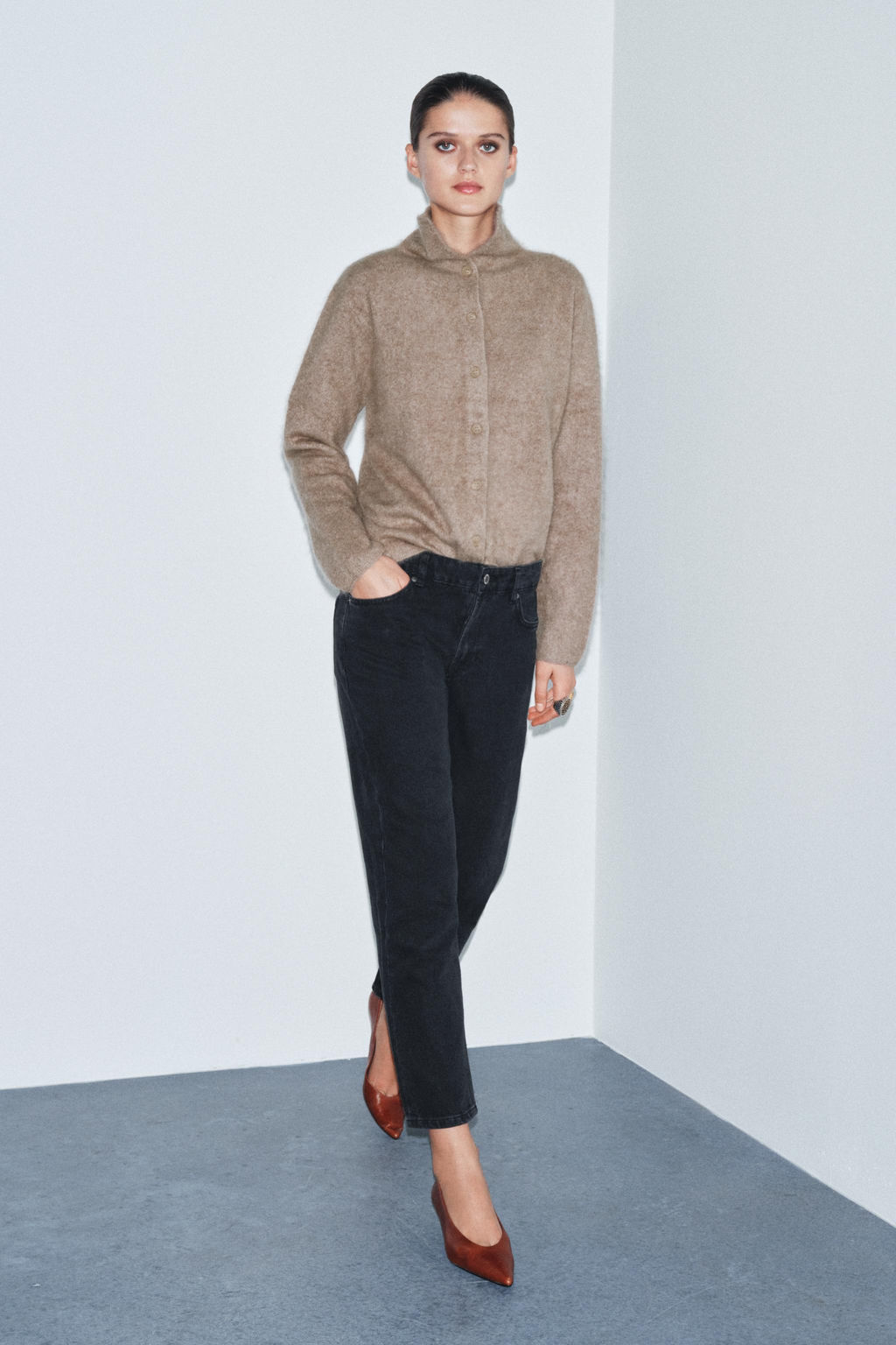 ZW COLLECTION MID-WAIST FULL LENGTH JEANS - Zara фото 27