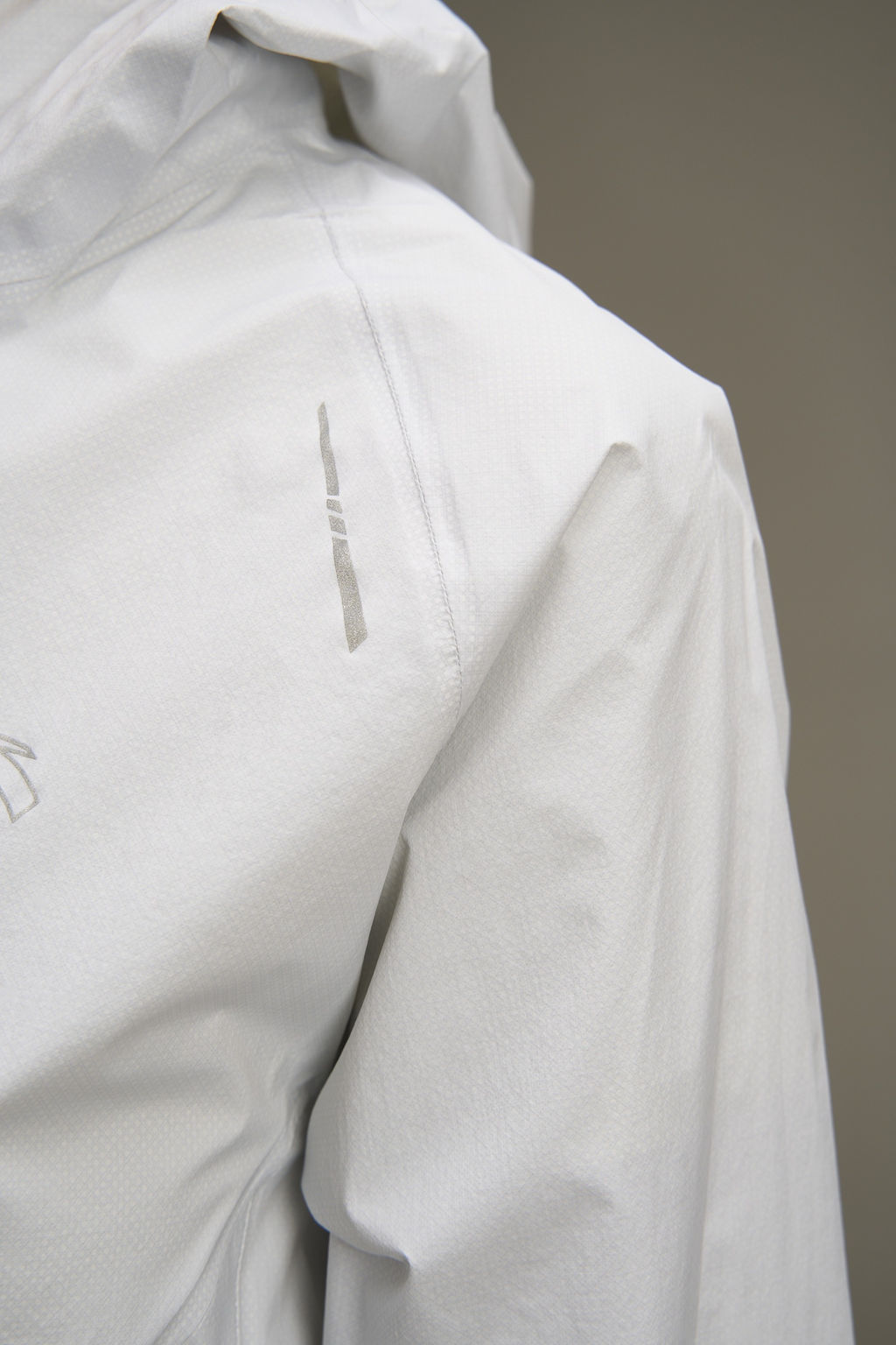 Ветровка Белый - Anta фото 7