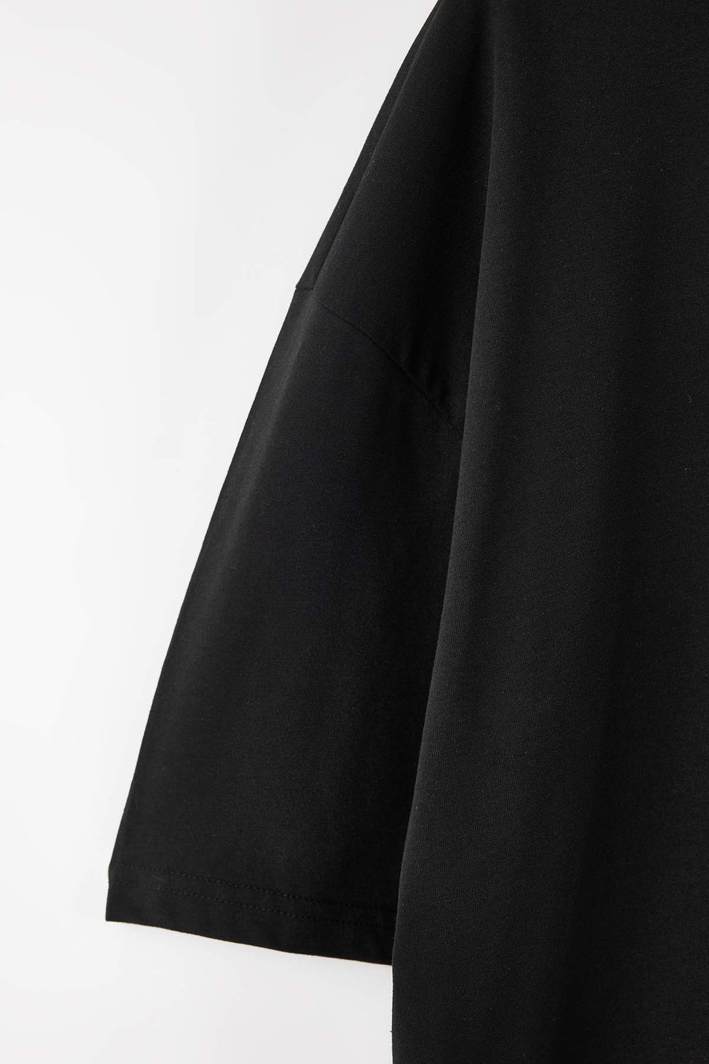 Siyah Oversize/Genis Kesim Buyuk Beden Basic T-shirt TMNSS26BF00001 - Trendyolmilla фото 3