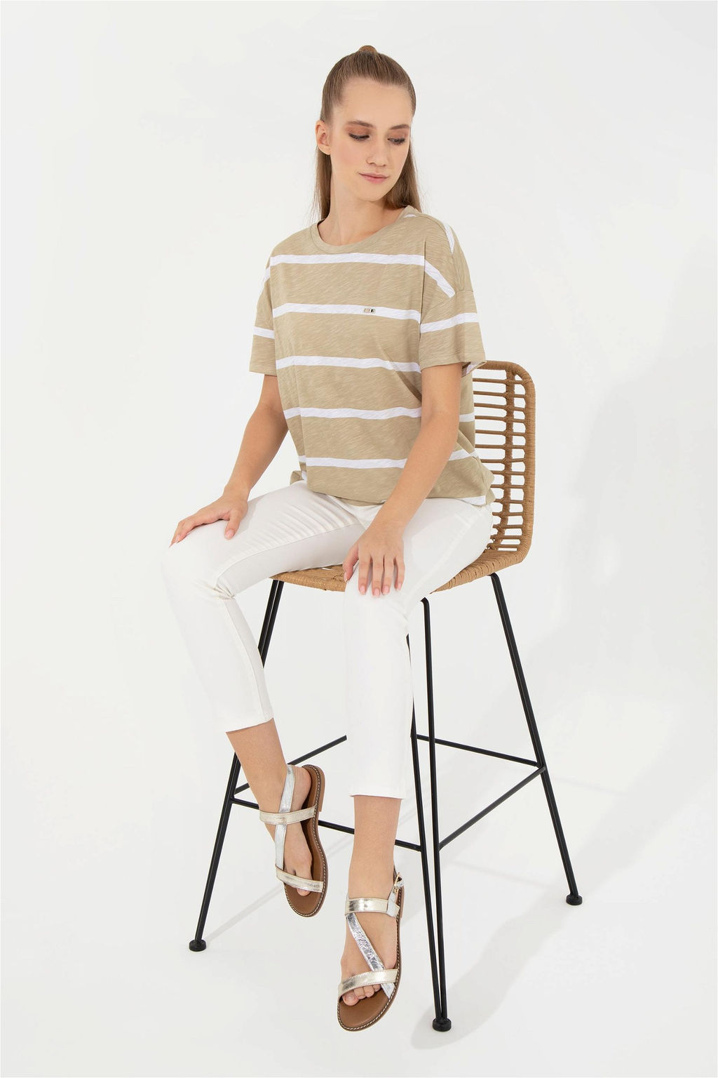 Женская футболка цвета хаки - U.s. polo assn фото 10