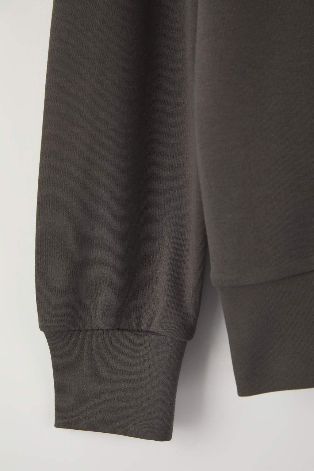 Ekru Renk Bloklu Polo Yaka Relaxed/Rahat Kal?p Orme Sweatshirt TWOAW26SW00043 - Trendyolmilla фото 14