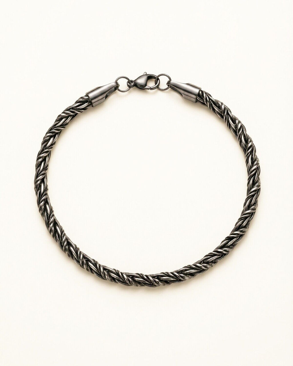 Браслет из стали