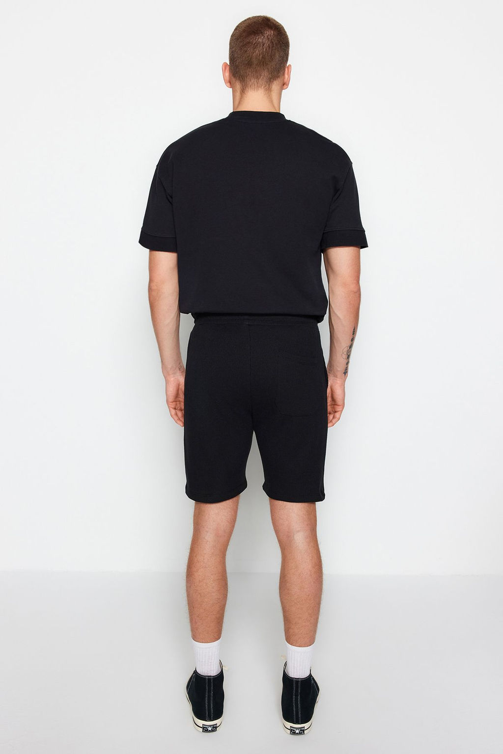 2li Paket Siyah-Gri Regular/Normal Kesim Dokulu Kordonlu Sort & Bermuda TMNSS23SR00076