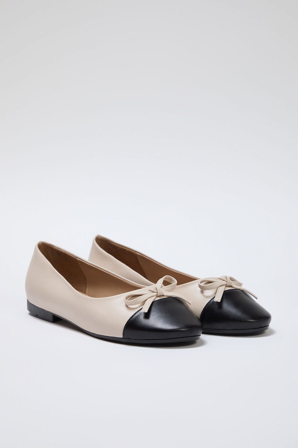 Trendyol Shoes Bej Fiyonk Detayl? Renk Bloklu Badem Burun Kad?n Babet TAKSS25BE00000 - Trendyolmilla фото 10
