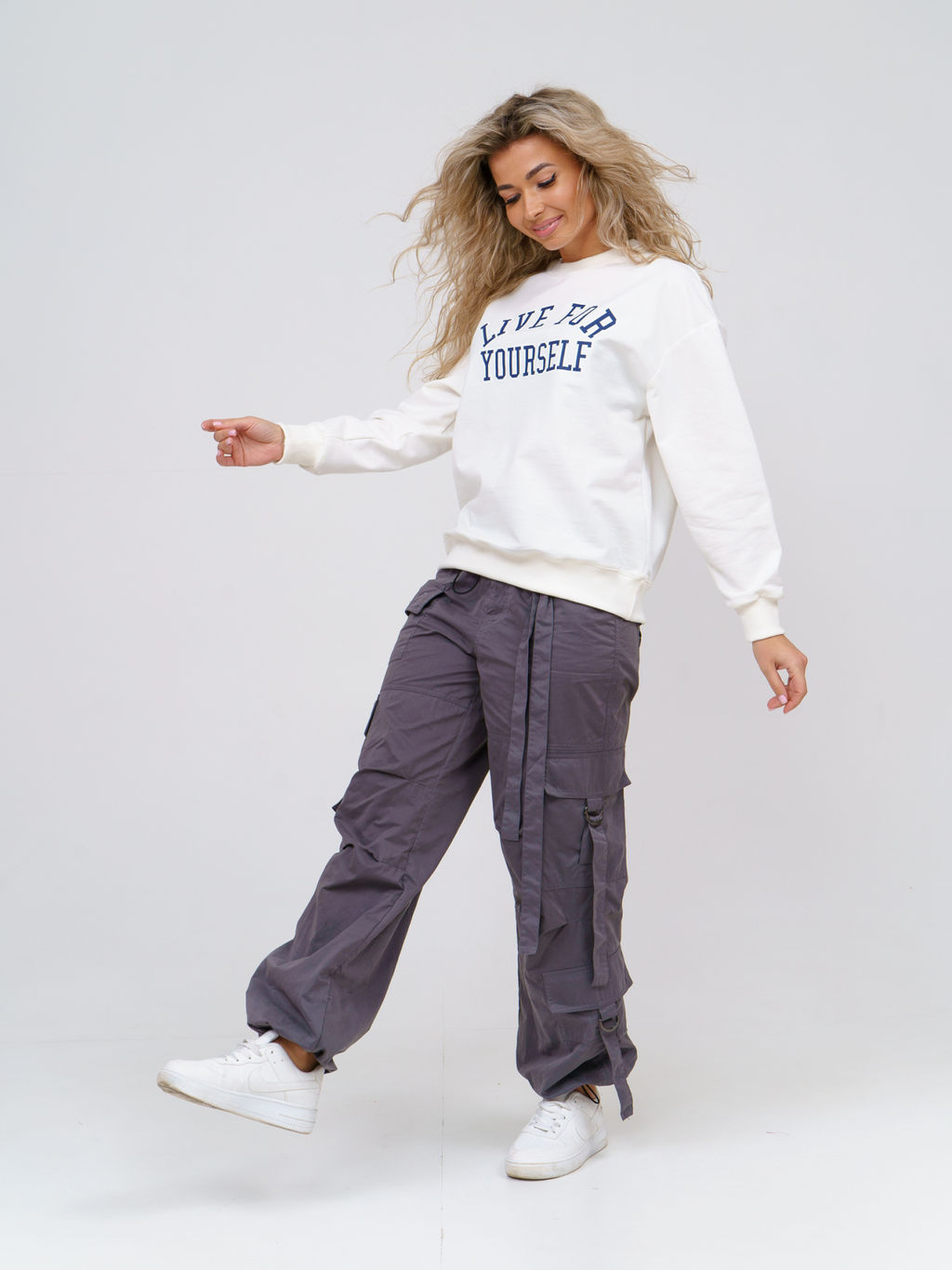 938 Свитшот "Экрю"