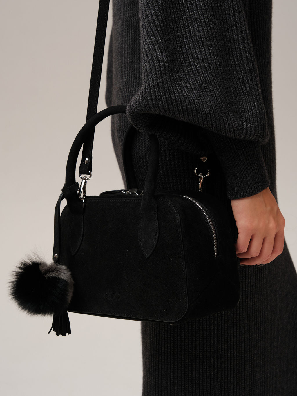 Замшевая сумка Polly DBR 31348 черный фото 9