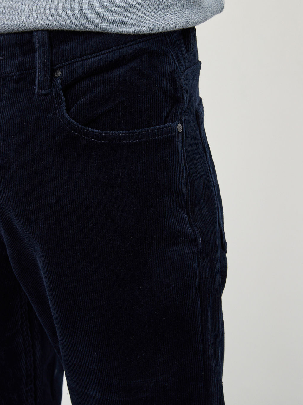 Утепленные мужские вельветовые брюки прямого кроя на флисе - Mossmore фото 22