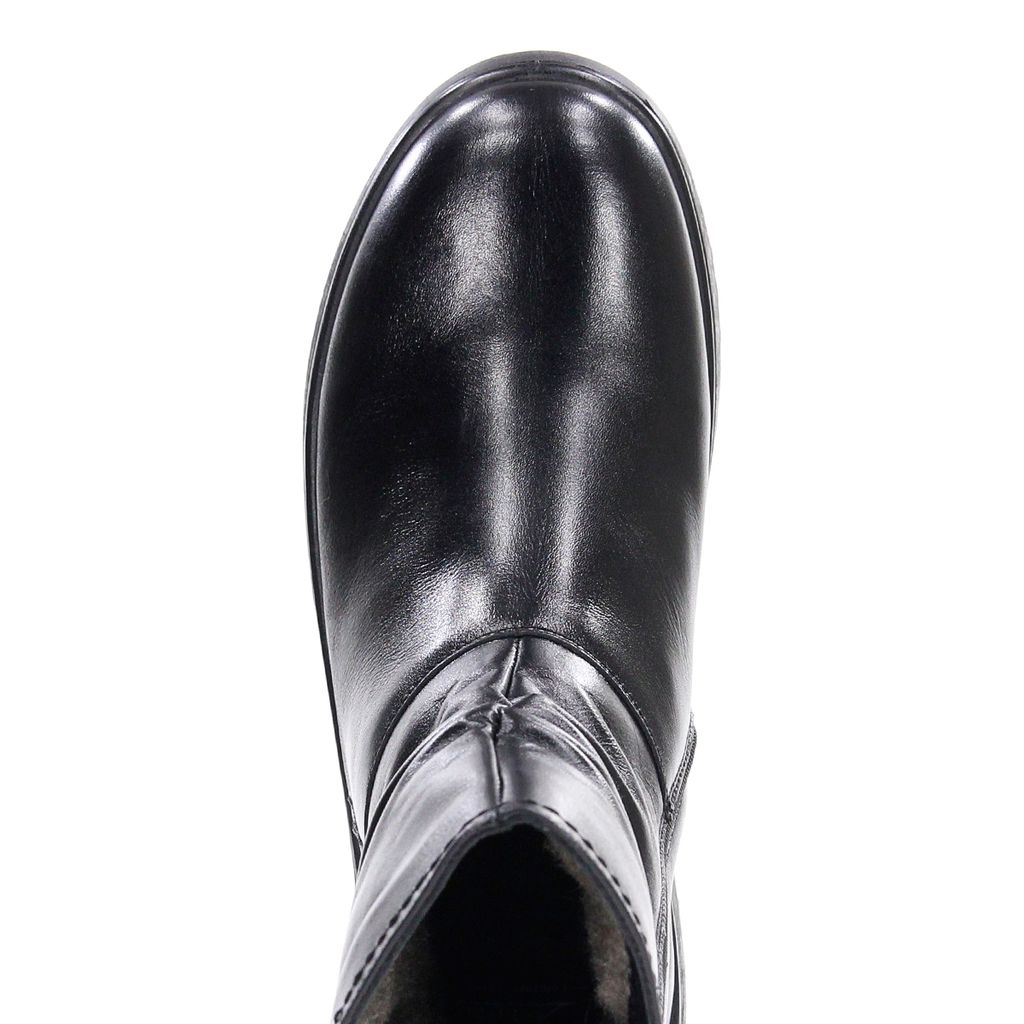 Сапожки женские