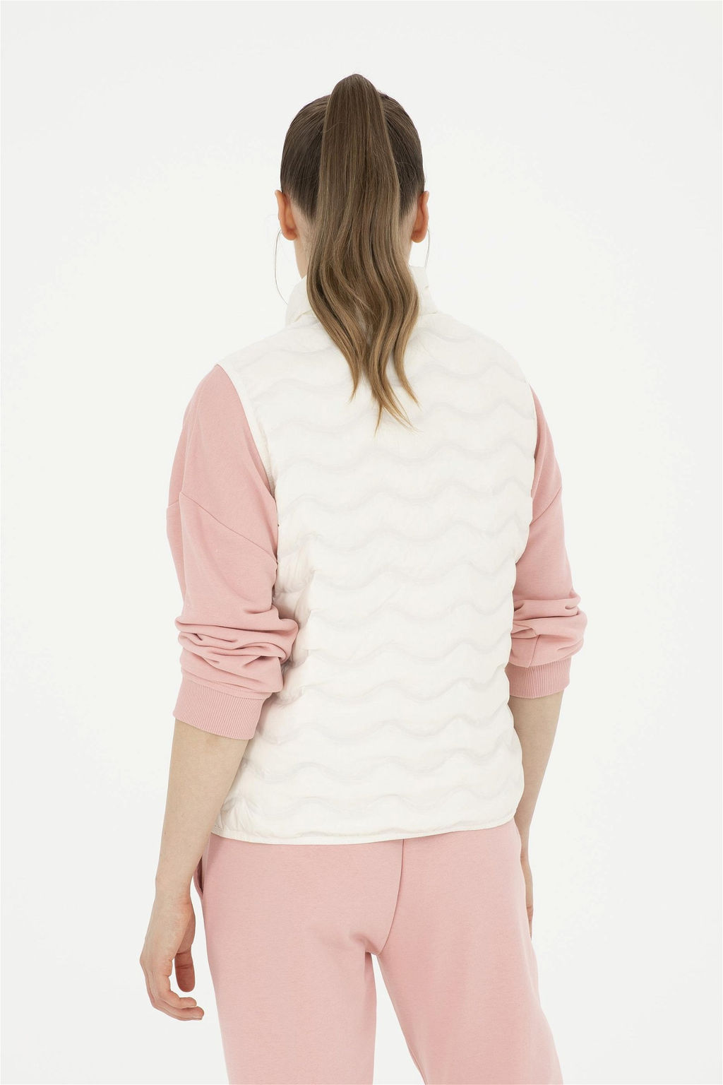 Женский жилет цвета экрю Неожиданная скидка в корзине - U.s. polo assn фото 5