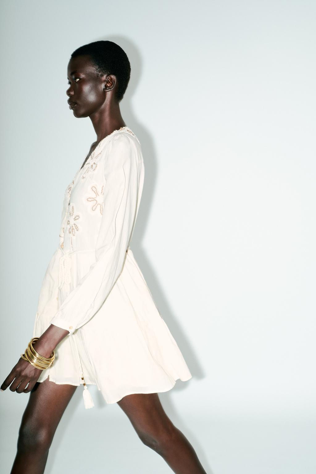 EMBROIDERED TEXTURED DRESS - Zara фото 3