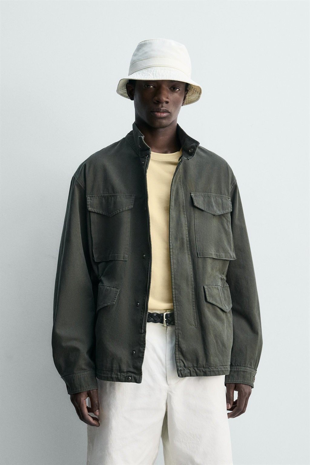 CAZADORA LAVADA BOLSILLOS UTILITY / Khaki - Zara фото 2