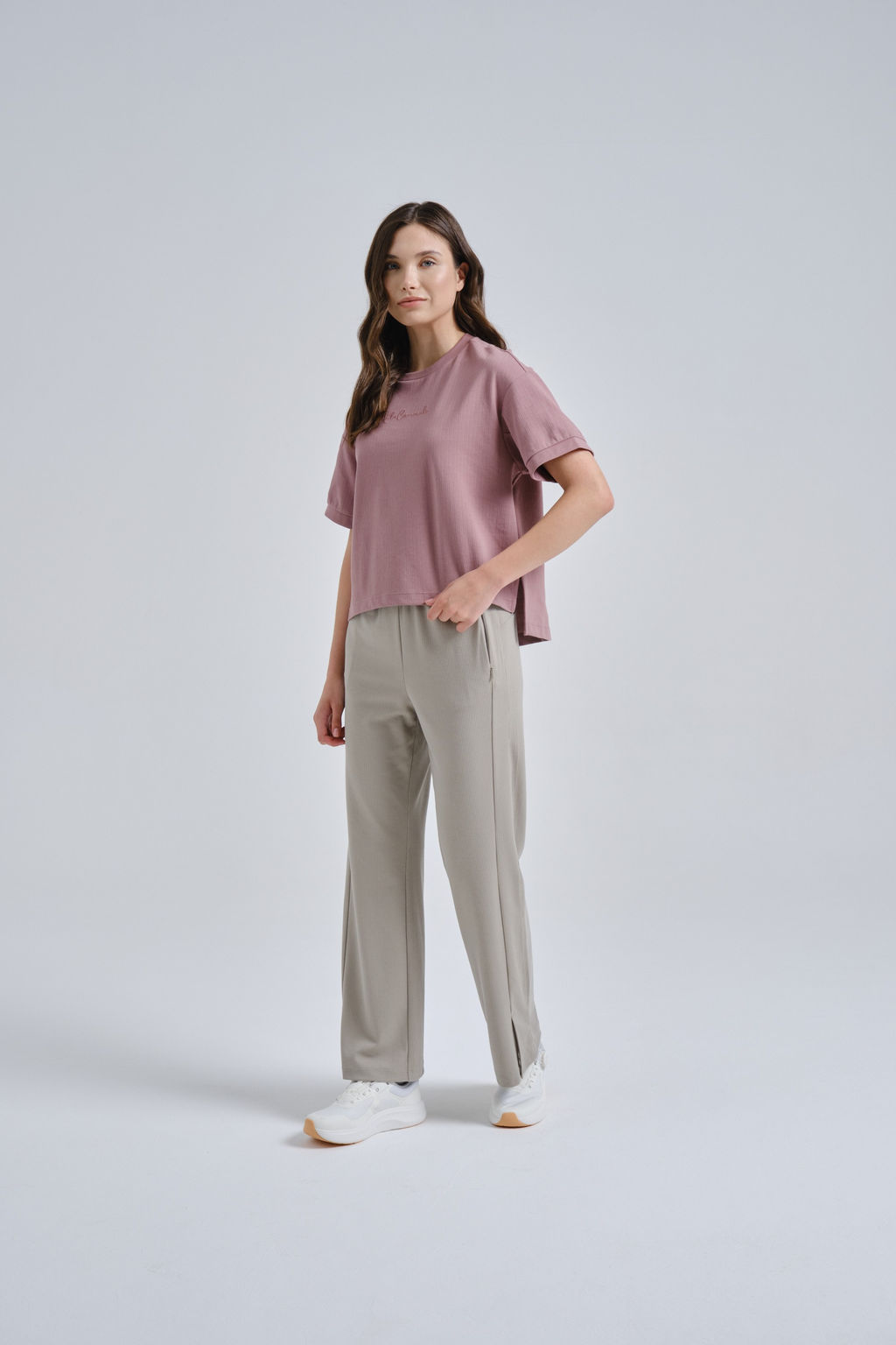 Футболка Розовый - Anta фото 2