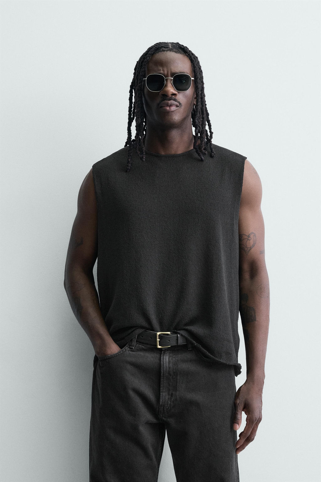 CAMISETA TANK PUNTO ESTRUCTURA / Negro - Zara фото 2