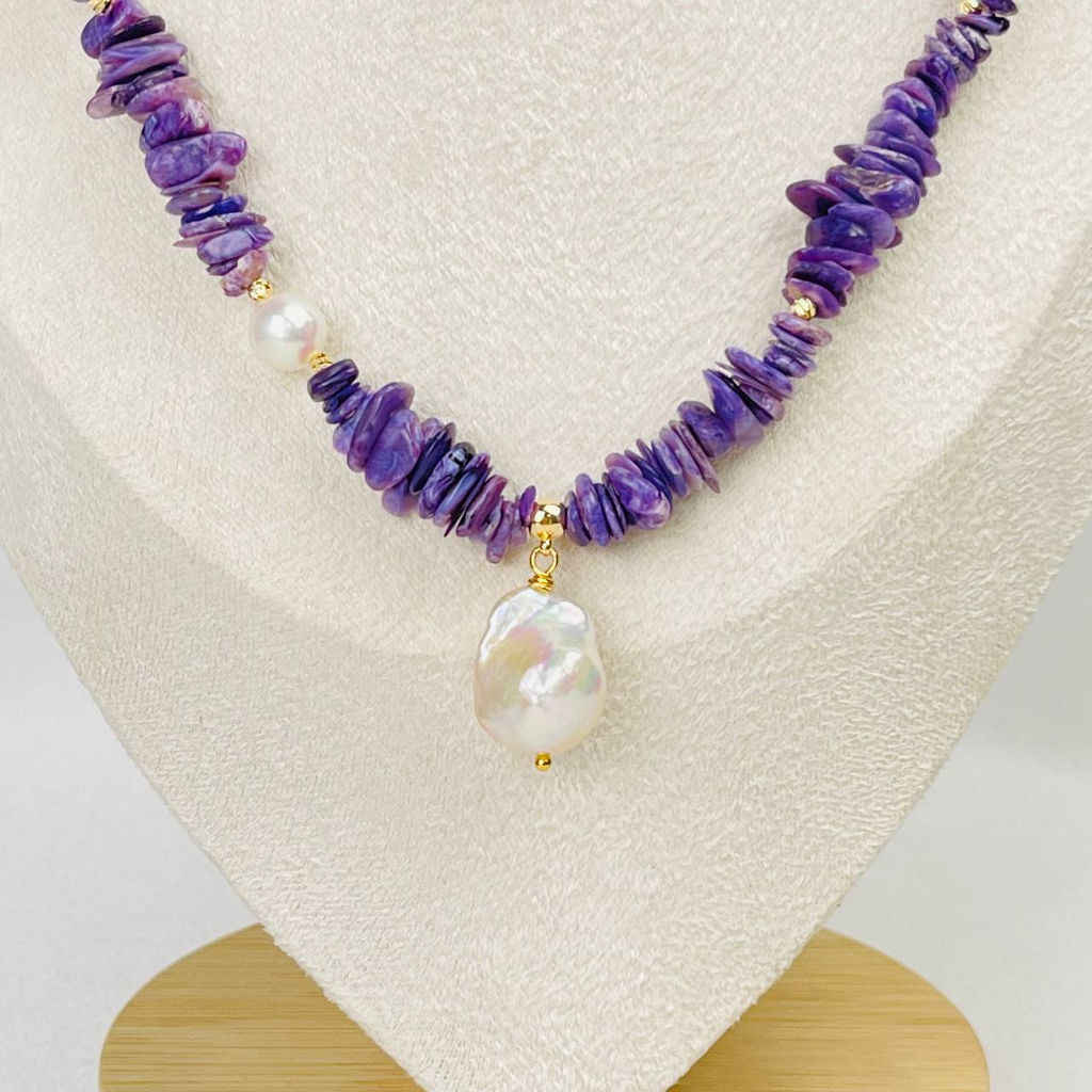 Колье из Чароита и Жемчуга 44 см +