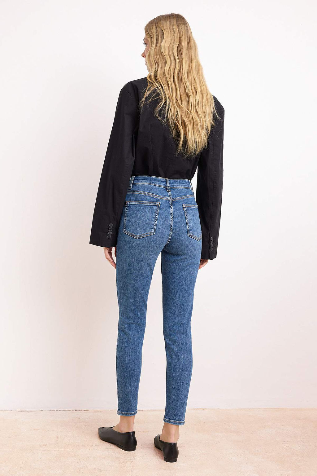 Mavi Yuksek Bel Ekstra Esnek Skinny Vucudu Saran Jeans TWOSS26JE00155 - Trendyolmilla фото 6