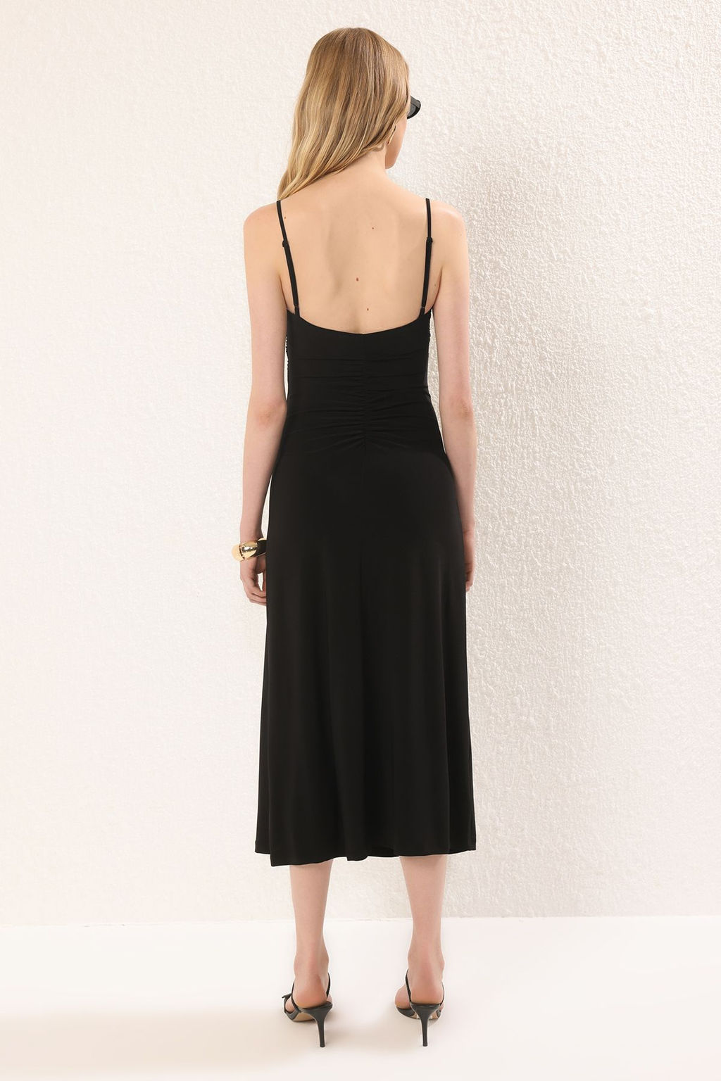 TRENDYOLMILLA Kahverengi Ask?l? S?rt Dekolteli A-line/Can Ac?lan Esnek Maxi Orme Elbise TWOSS25EL00539  фото 10