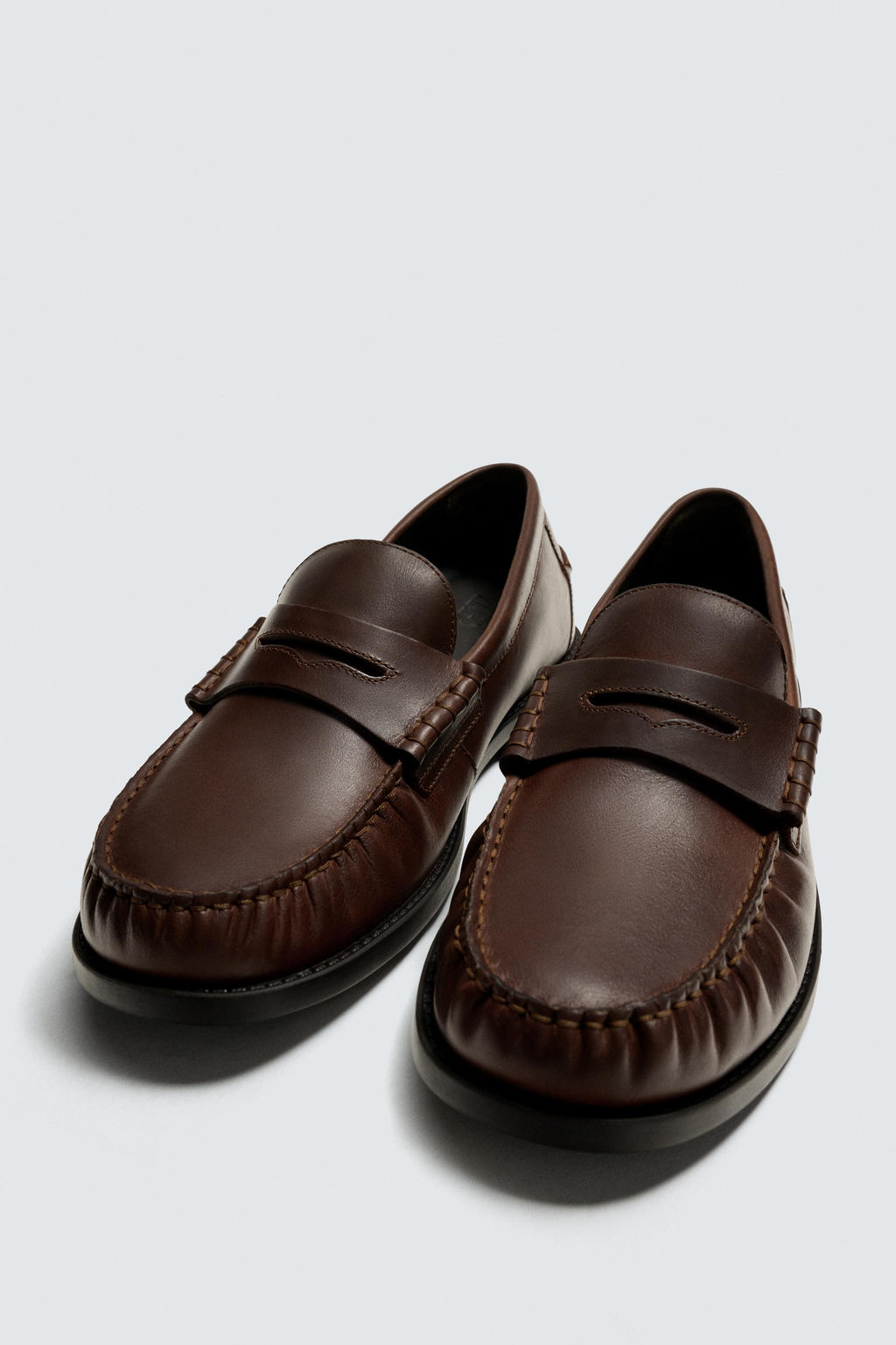 LEATHER MOCCASIN WITH MASK DETAIL - Zara фото 2