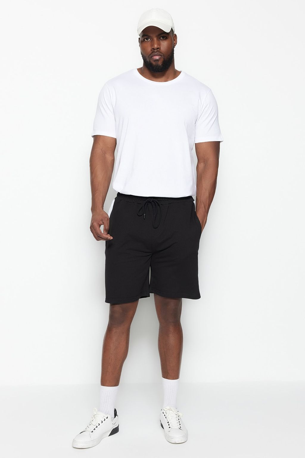 TRENDYOL MAN Buyuk Beden Siyah Regular/Normal Kesim Orta Boy Lastik Belli Renk Panelli Sort TMNSS23SR00046 - Trendyolmilla фото 10