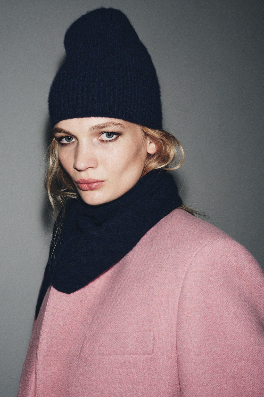 RIBBED WOOL AND CASHMERE BEANIE