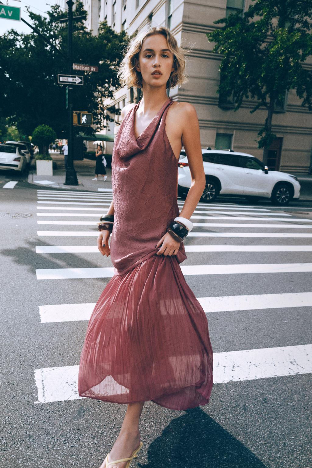 PLEATED CONTRAST MIDI DRESS