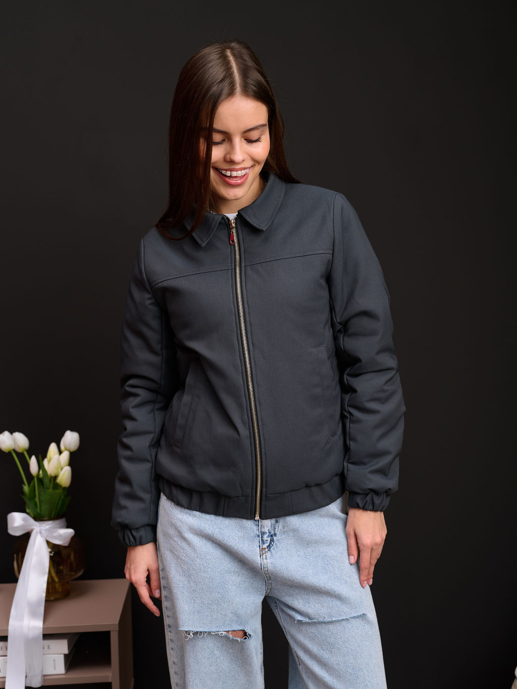 Бомбер женский "Браун" серый