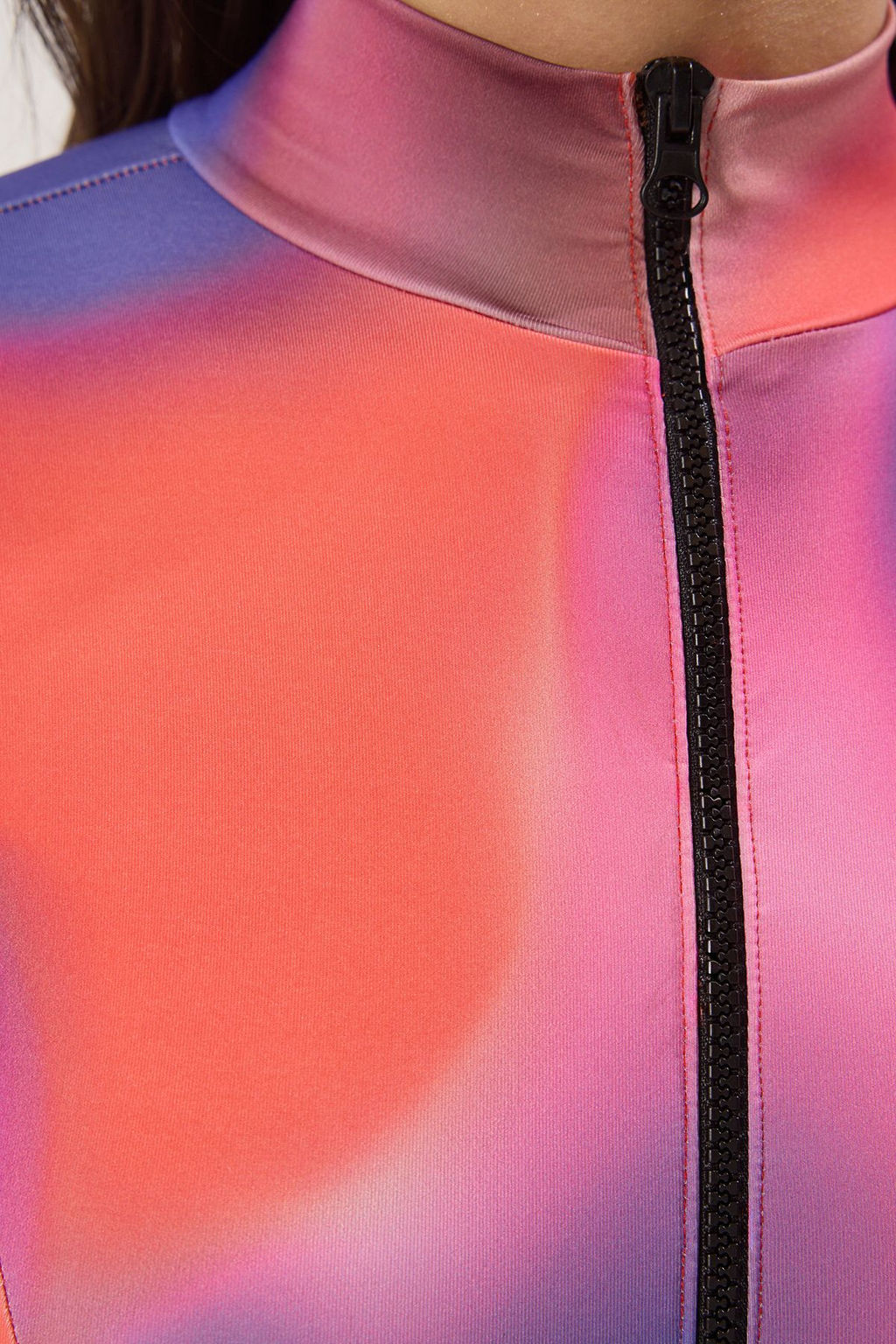 TRENDYOLMILLA Siyah Fermuarl? Uzun Kollu Regular Sorf Mayosu TBESS20MA0301  фото 33