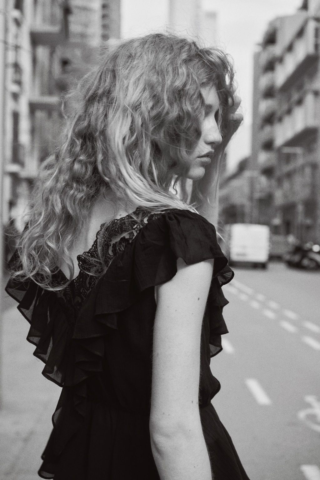 Top de lyocell con volantes - H&m фото 6
