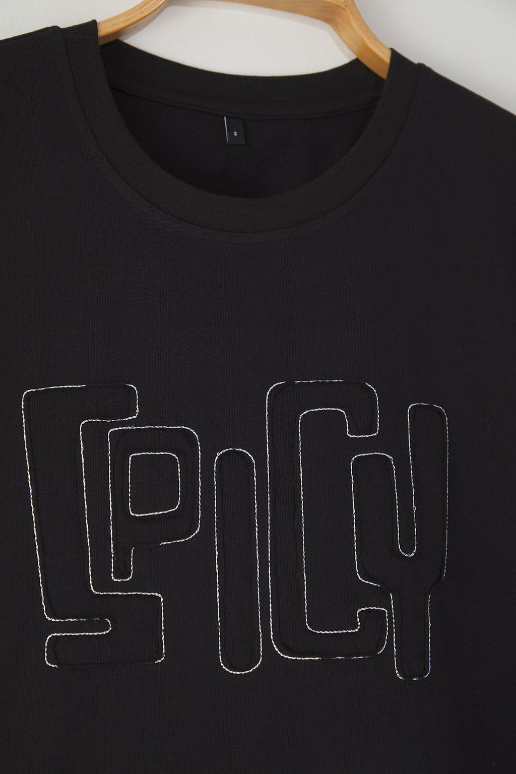 TRENDYOL MAN Siyah Regular/Normal Kesim Spicy Yaz? Nak?sl? %100 Pamuk T-Shirt TMNSS25TS00103 - Trendyolmilla фото 4
