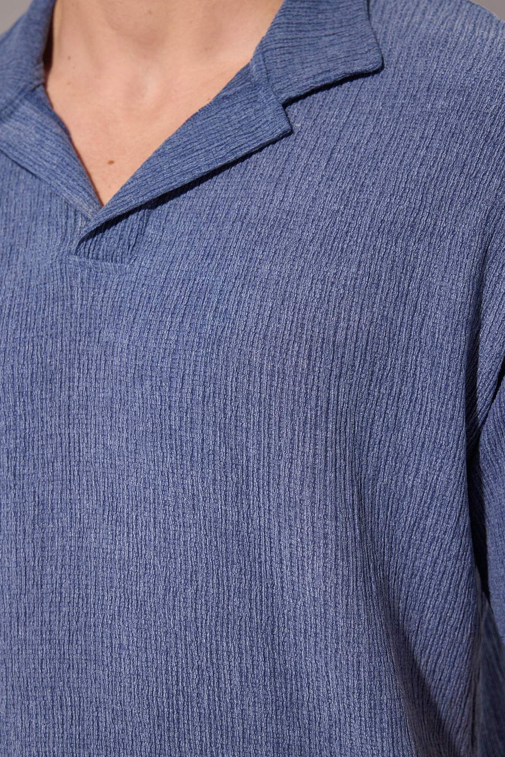 Mint Oversize/Genis Kesim Dokulu Orme Polo Yaka T-shirt TMNSS25PO00045