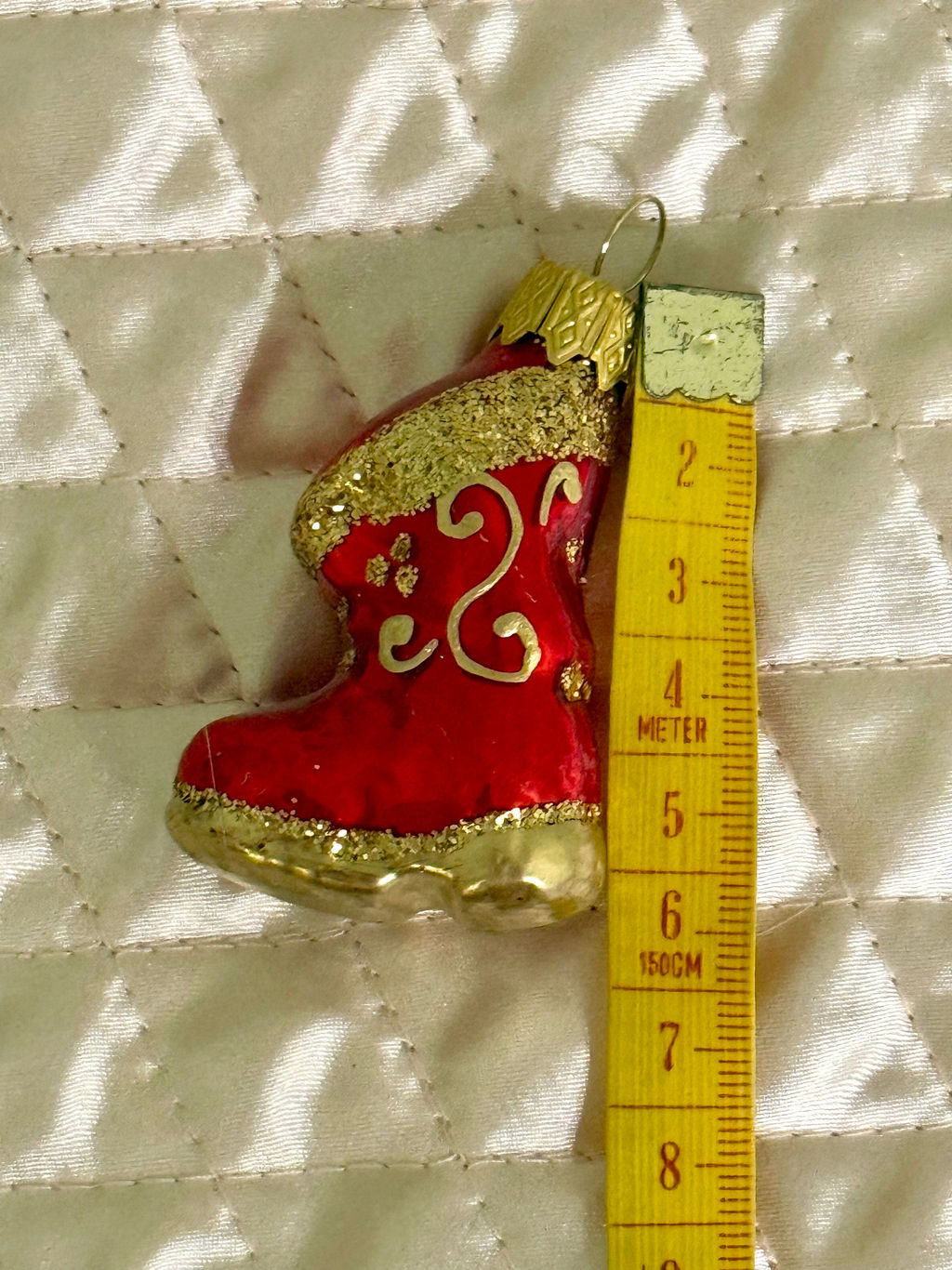 Елочная игрушка фигурка стеклянная "Сапожок", красный, ручная художественная роспись, подарочная упаковка (Россия)