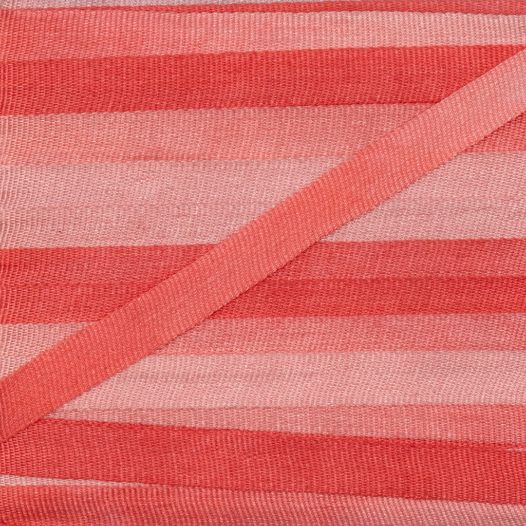 Gamma шелковая SRM-4 ФАСОВКА 4 мм  0.2 9.1 м  0.5 м