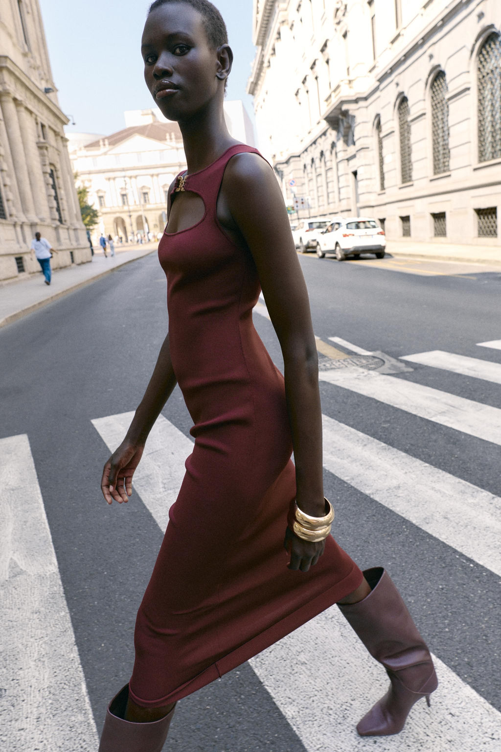 KNIT DRESS WITH CUT-OUT AND METAL DETAIL - Zara фото 3