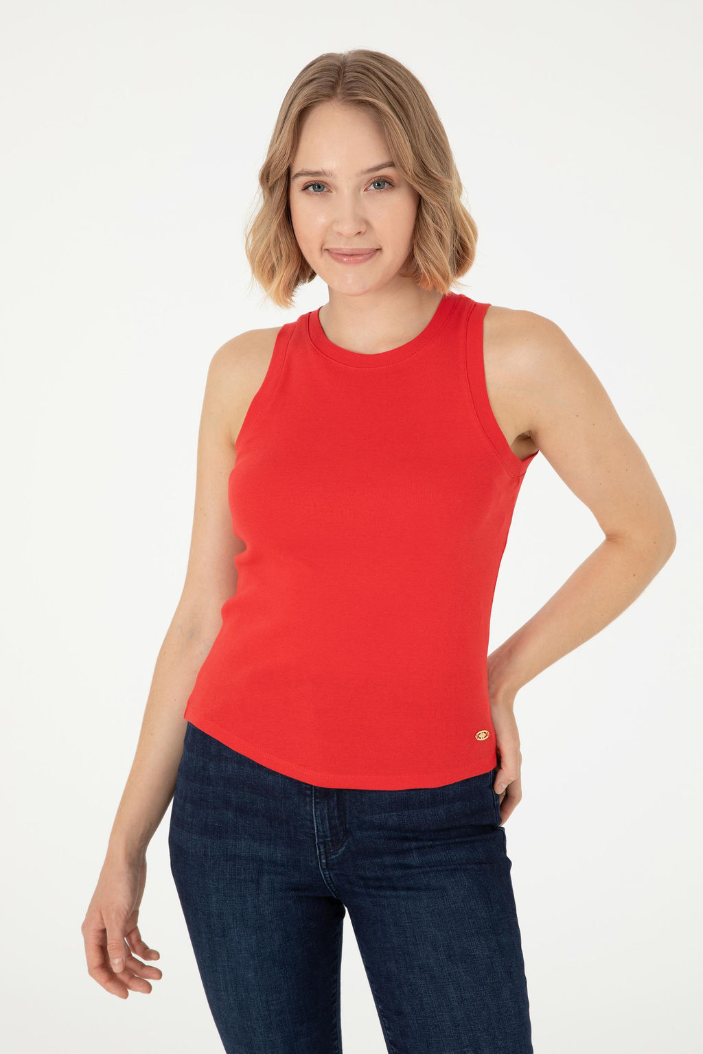 Женская красная базовая футболка Неожиданная скидка в корзине - U.s. polo assn фото 3