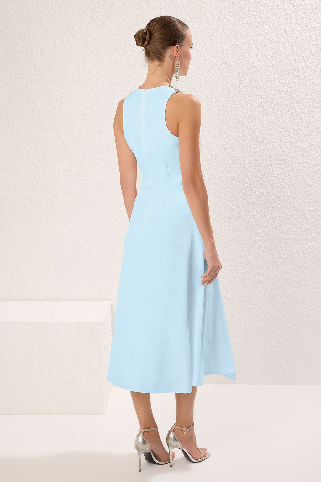 TRENDYOLMILLA Siyah A-Kesim Tas Aksesuarl? Dokuma Elbise TPRSS24EL00178 фото 15