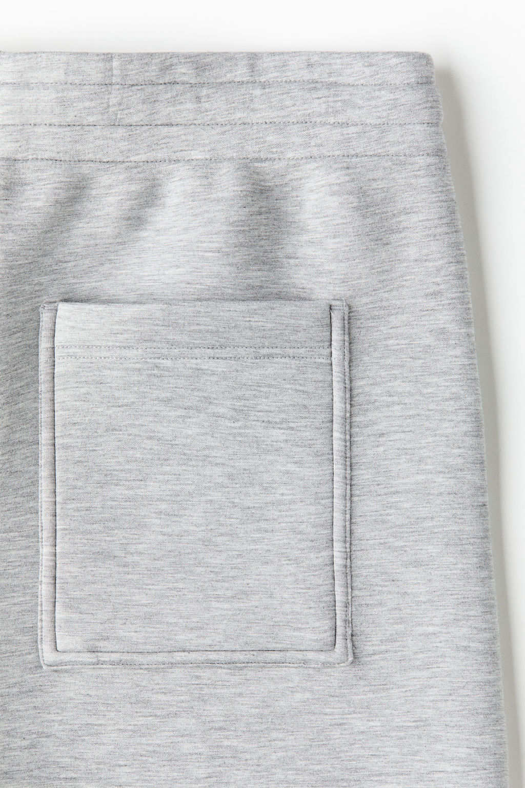 Pantal?n corto efecto neopreno Relaxed Fit - H&m фото 6