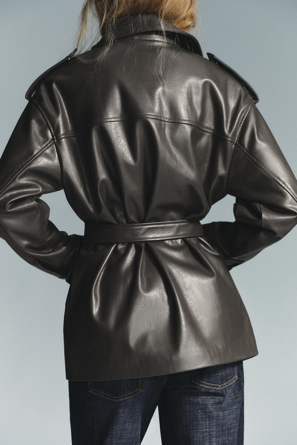 FAUX LEATHER JACKET WITH POCKETS - Zara фото 4