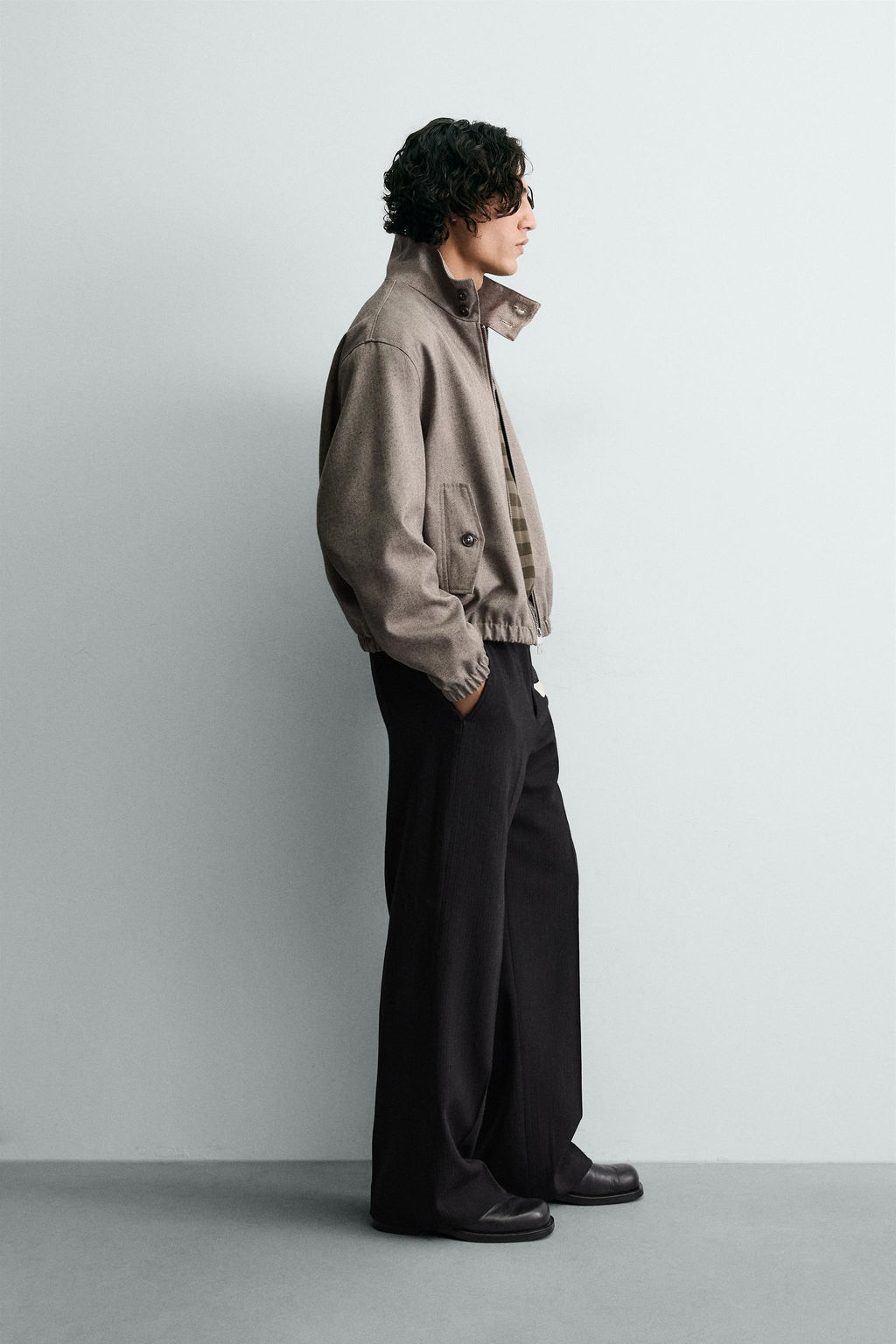 HERRINGBONE TEXTURED CROPPED FIT JACKET - Zara фото 4