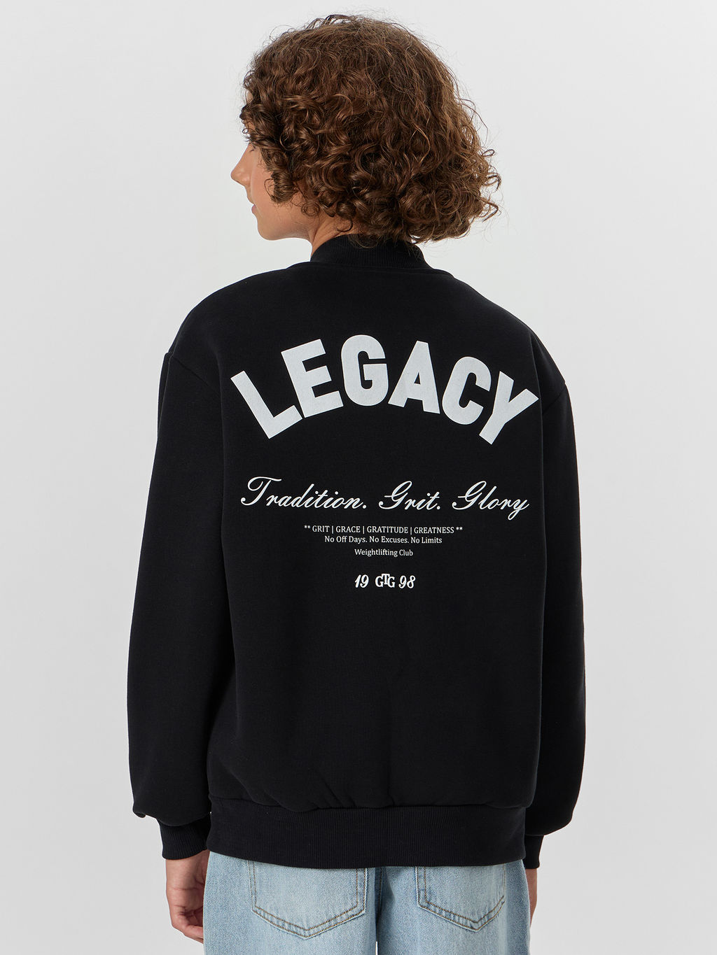 Бомбер для мальчиков черный с принтом legacy unbroken - Mark formelle фото 3