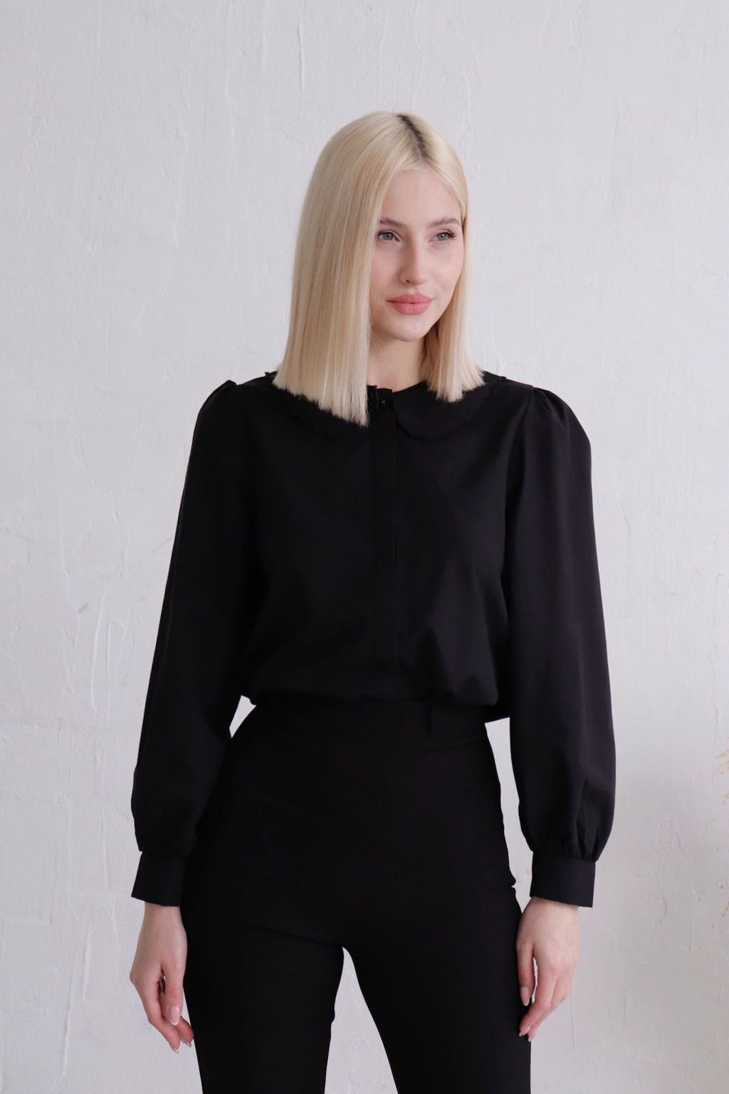 Блуза с отложным воротником чёрная - Martichelli фото 6