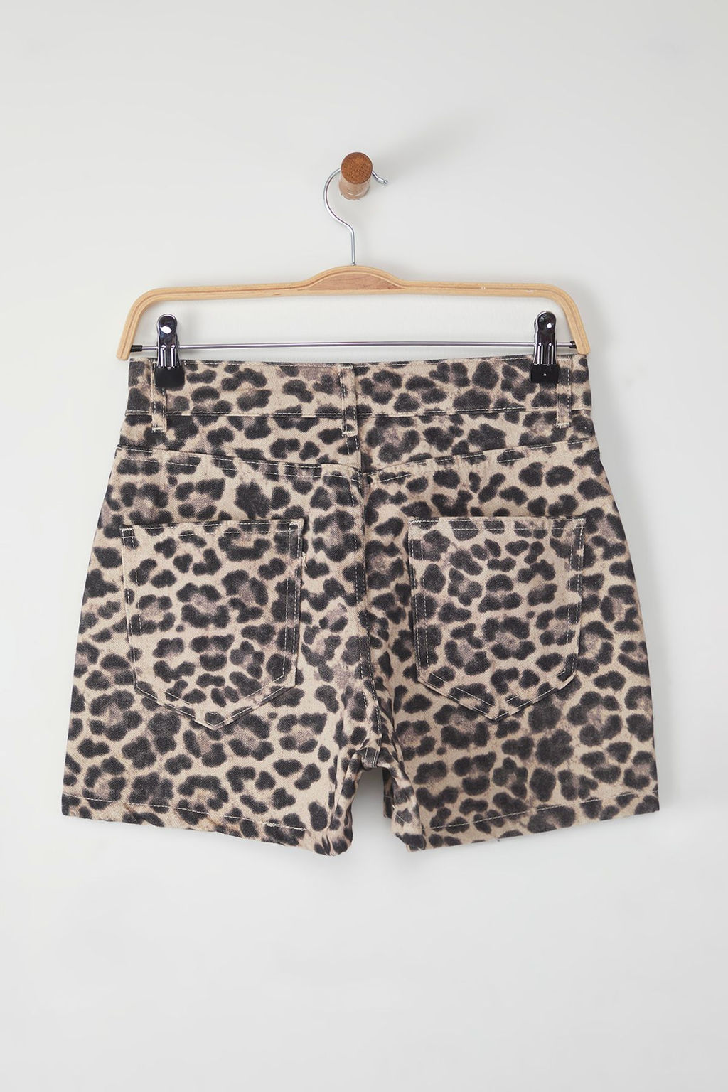 TRENDYOLMILLA Cok Renkli Leopar Bask?l? Yuksek Bel Denim Sort TWOSS25SR00076 фото 6