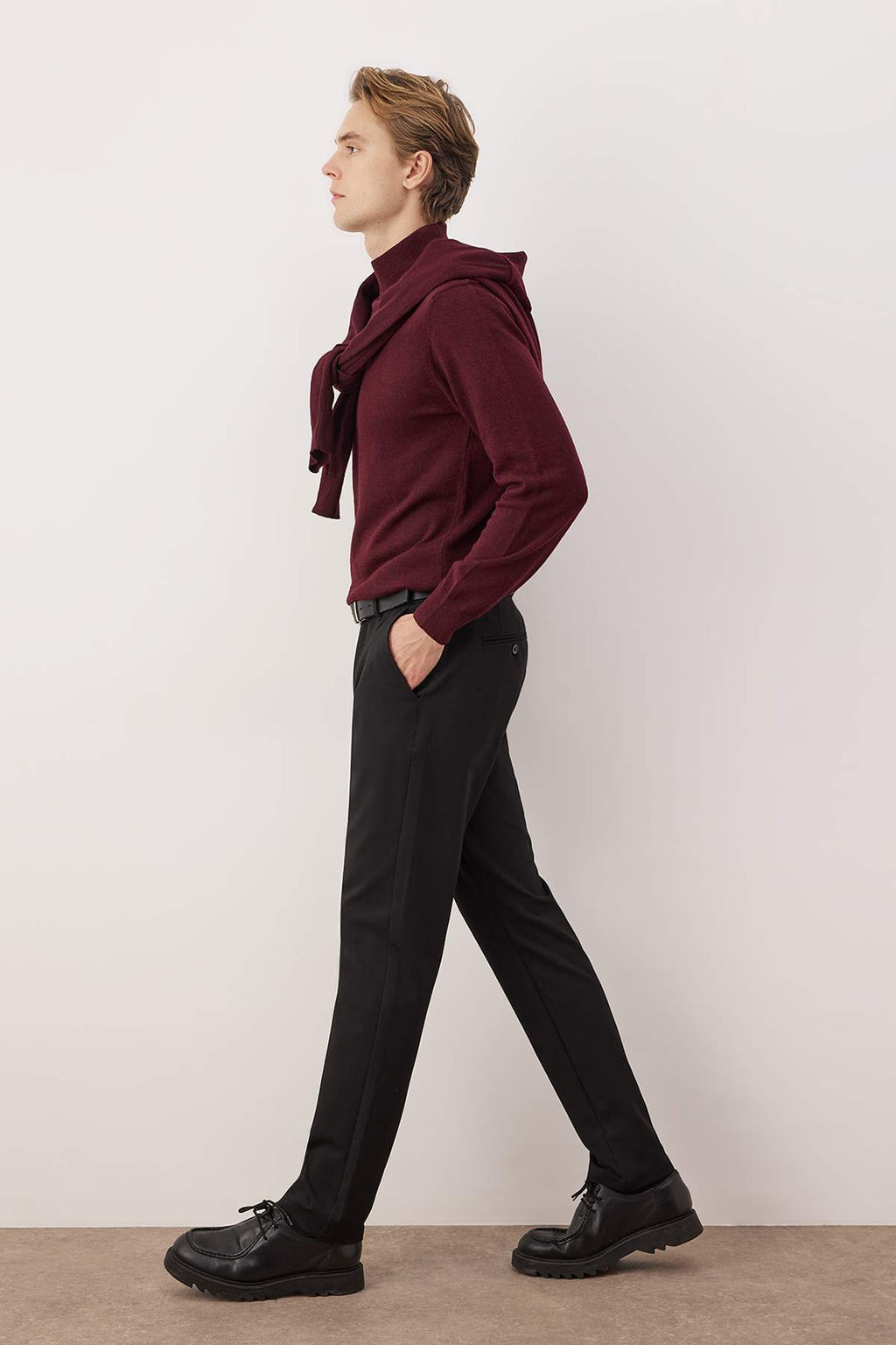 Lacivert Erkek Rahat Kesim Kumas Pantolon TMNAW26PL00025 - Trendyolmilla фото 8