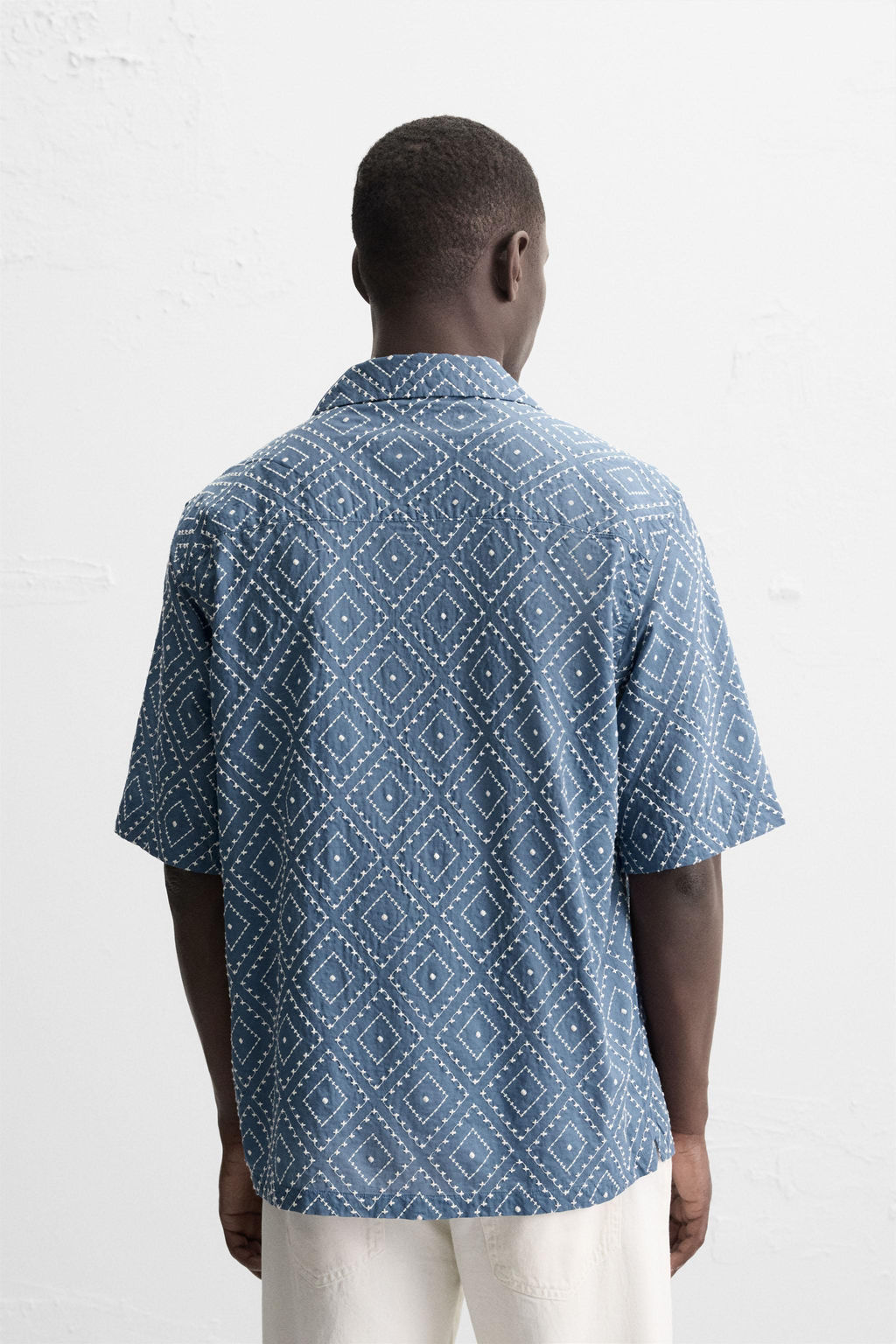 CONTRAST EMBROIDERY SHIRT - Zara фото 3