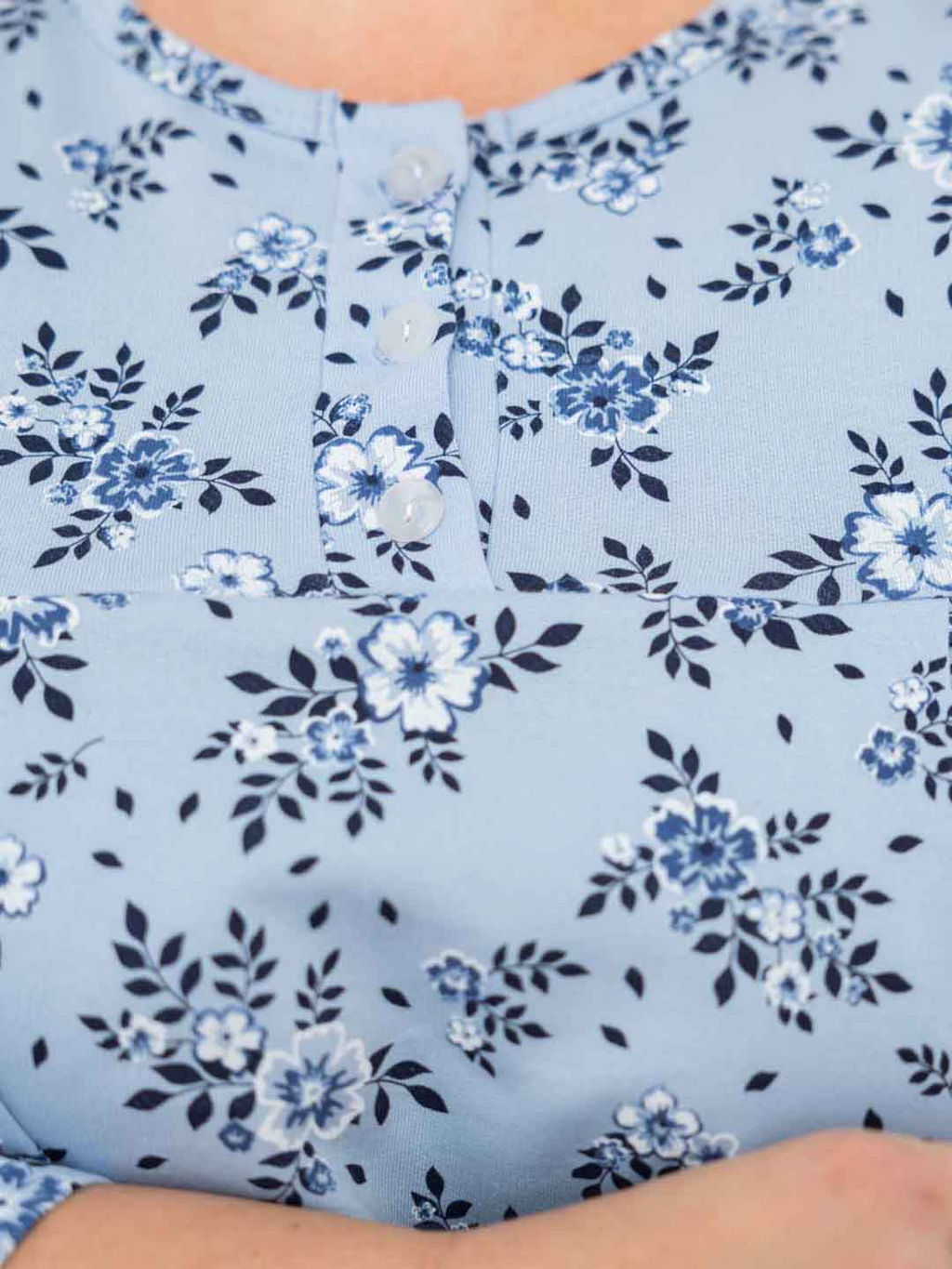 Ночная сорочка женская, цвет голубой