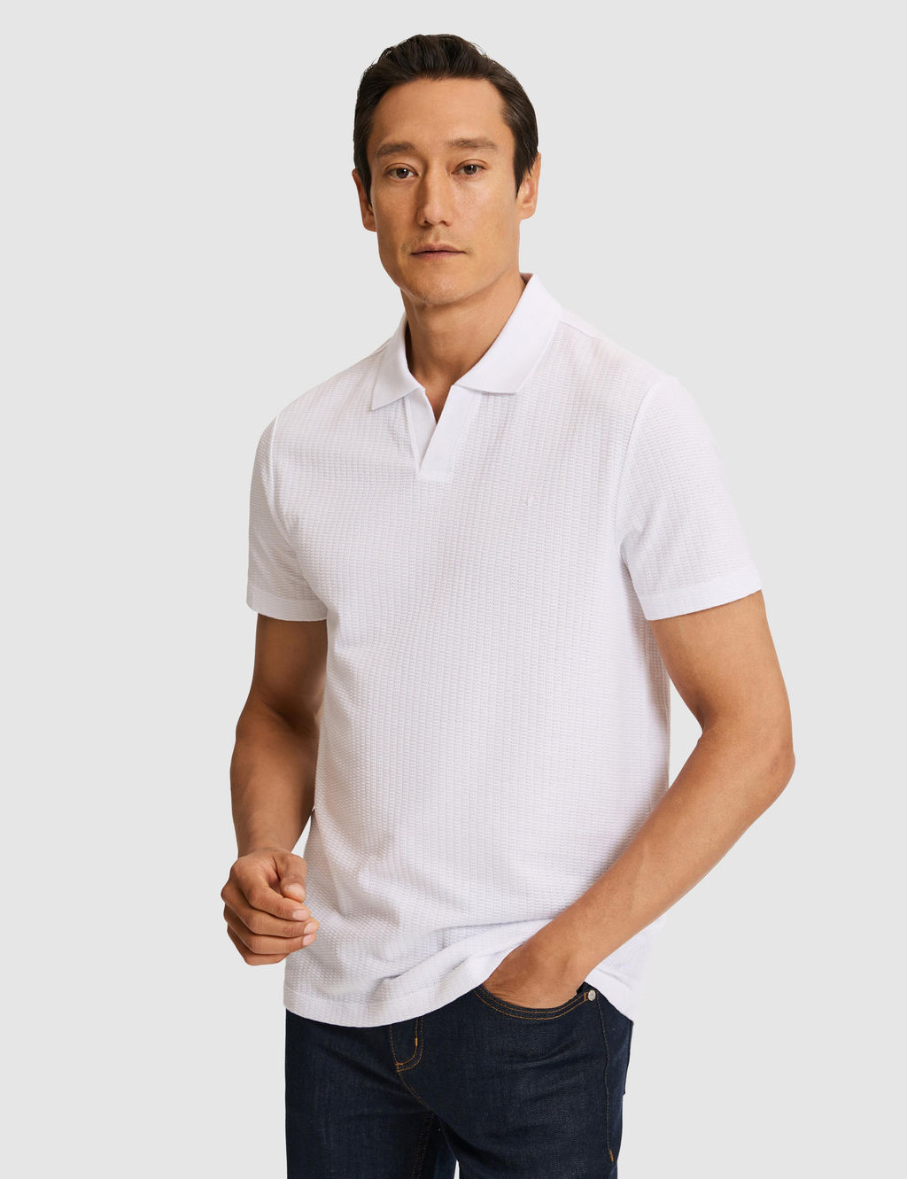 Beyaz Slim Fit Saf Pamuk Apa_ Yaka T-shirt
