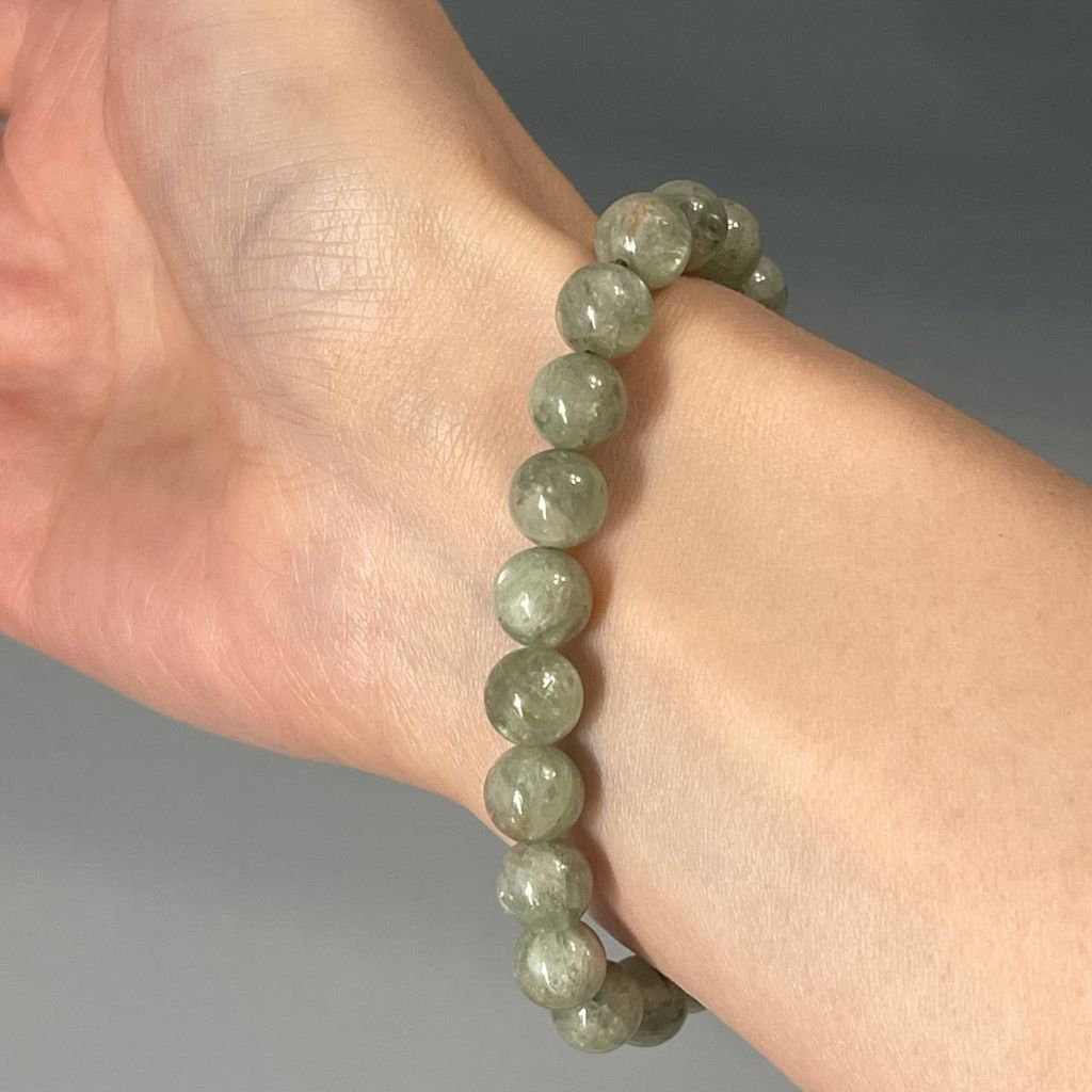 Браслет из Кианита зеленого 18 см