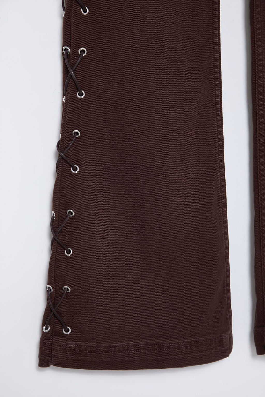 Kahverengi Kusgozu Yan Bagc?kl? Yuksek Bel Flare Jeans TWOSS25JE00013 - Trendyolmilla фото 7