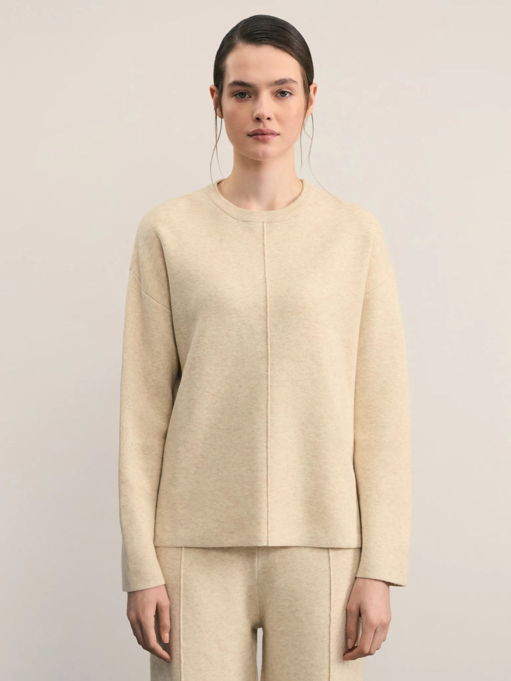 Джемпер со швом по центру с круглой горловиной / Zarina  фото 3