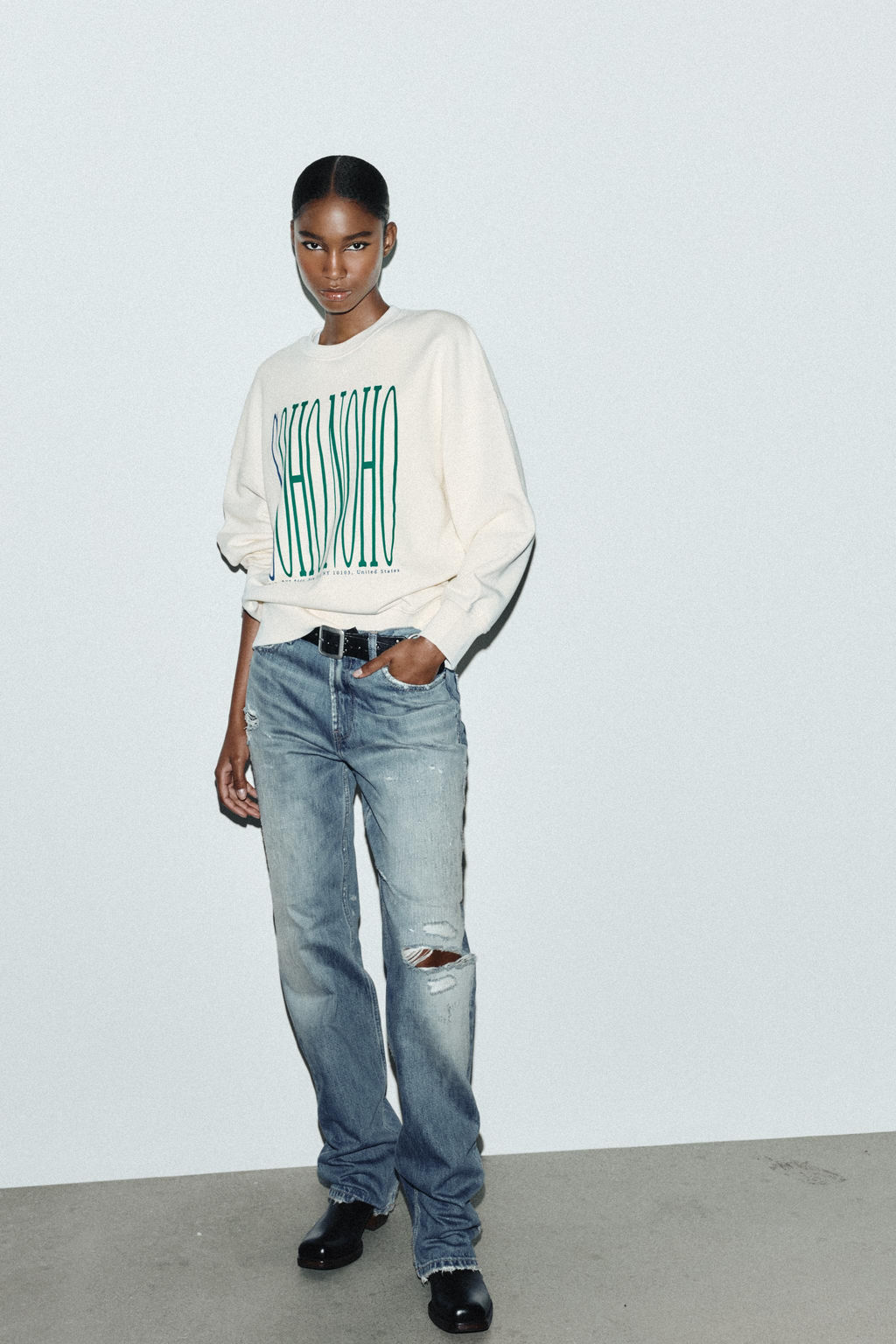 SLOGAN SWEATSHIRT