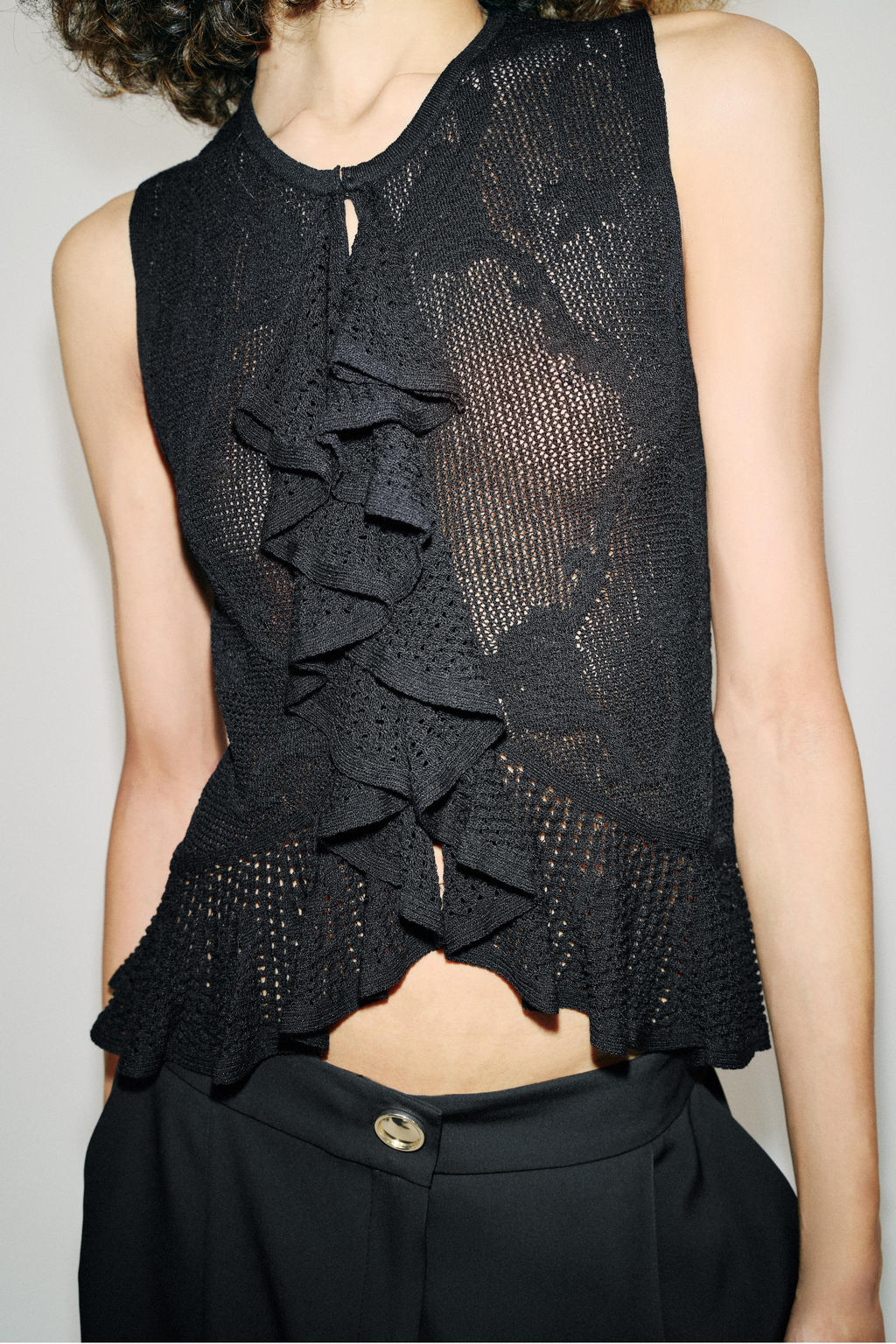 PLAIN STITCH HIGH NECK TOP - Zara фото 10